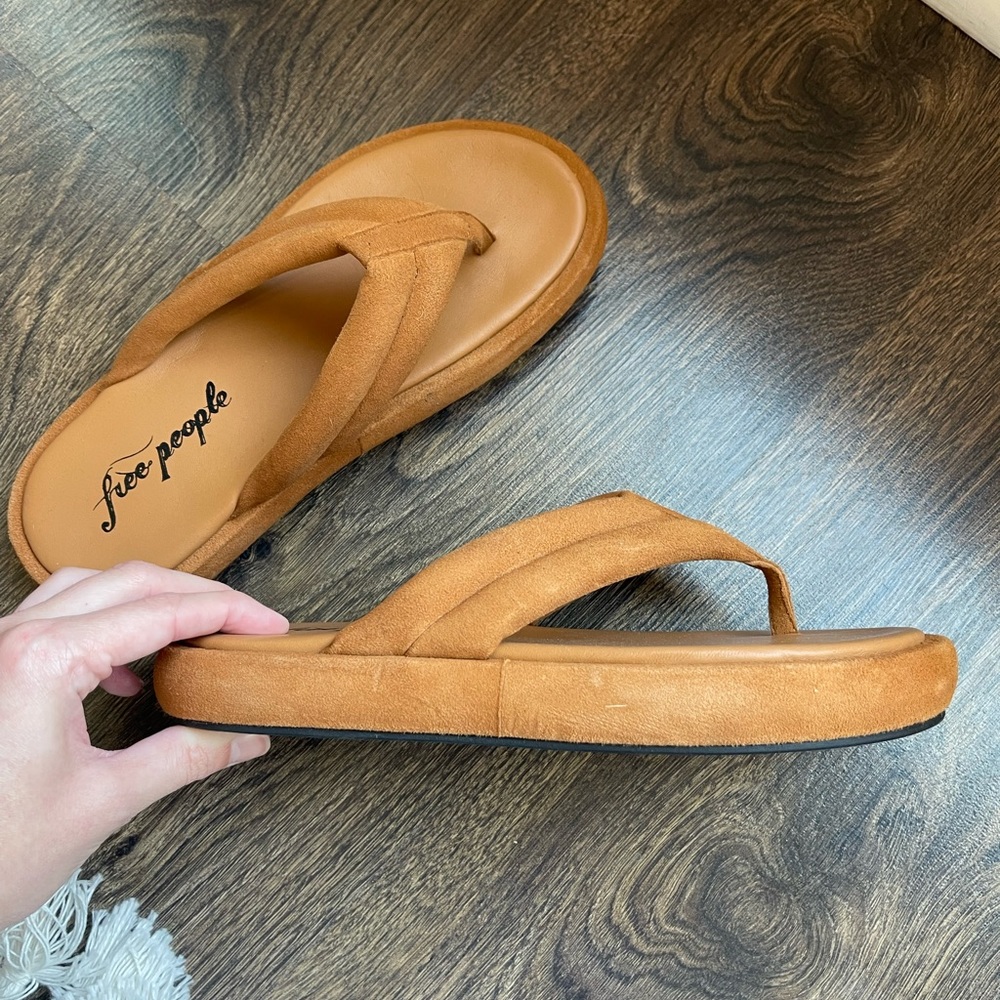 Free People Wonderland Thong Sandal - Brown